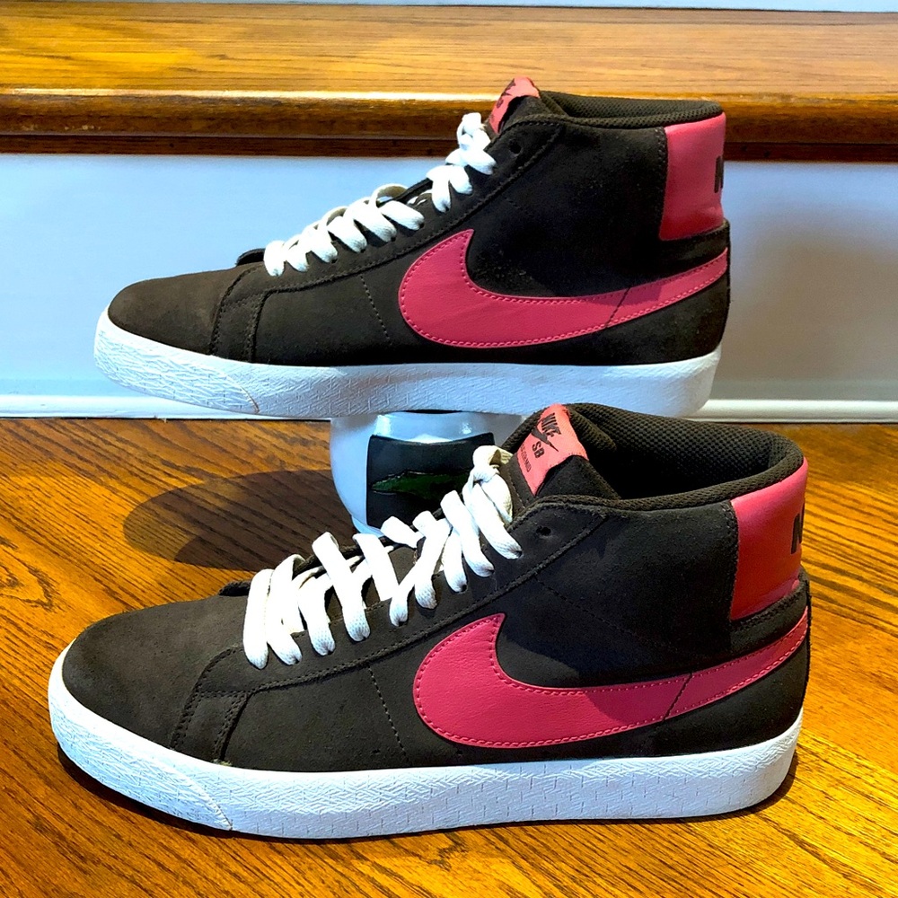 Nike Men's Blazer Mid SB Baroque Brown Sneakers Size 9.5 in Preloved Condition!!